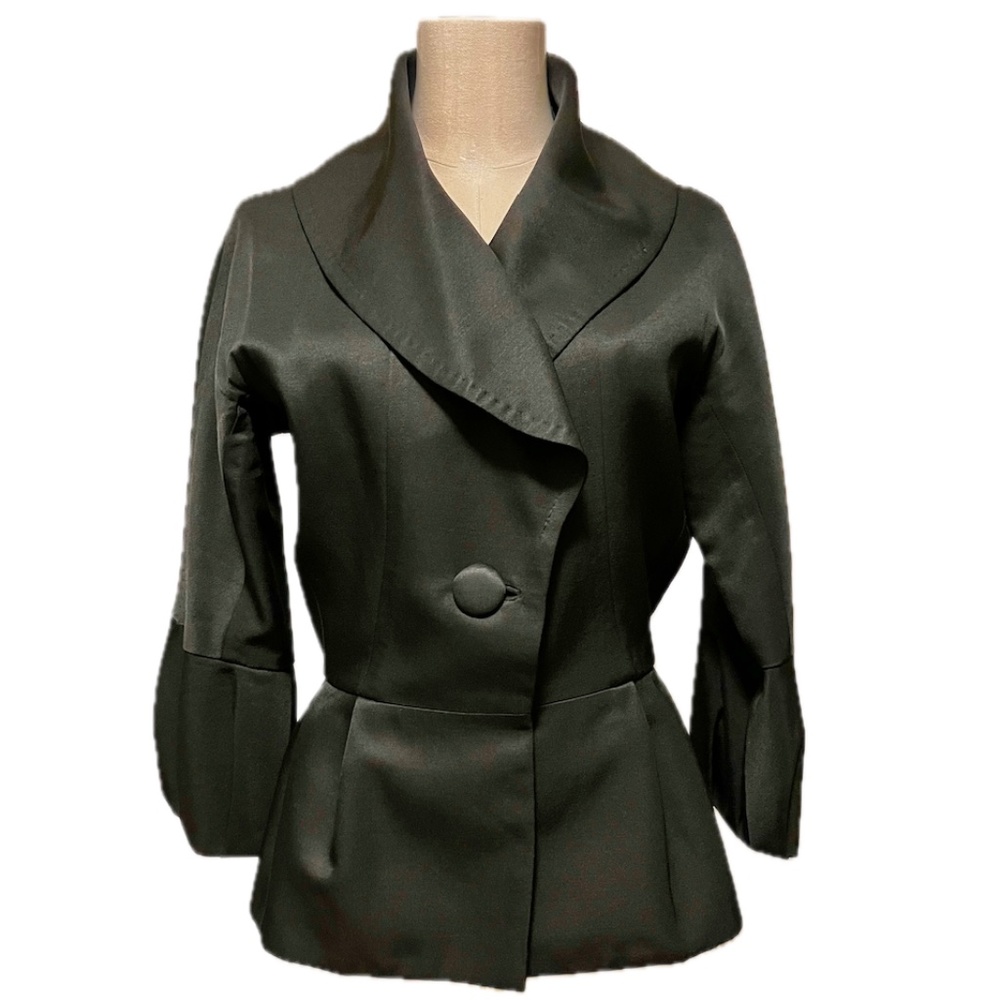 Castle Starr black silk-wool 3/4 lantern sleeve peplum jacket, size 4, $395